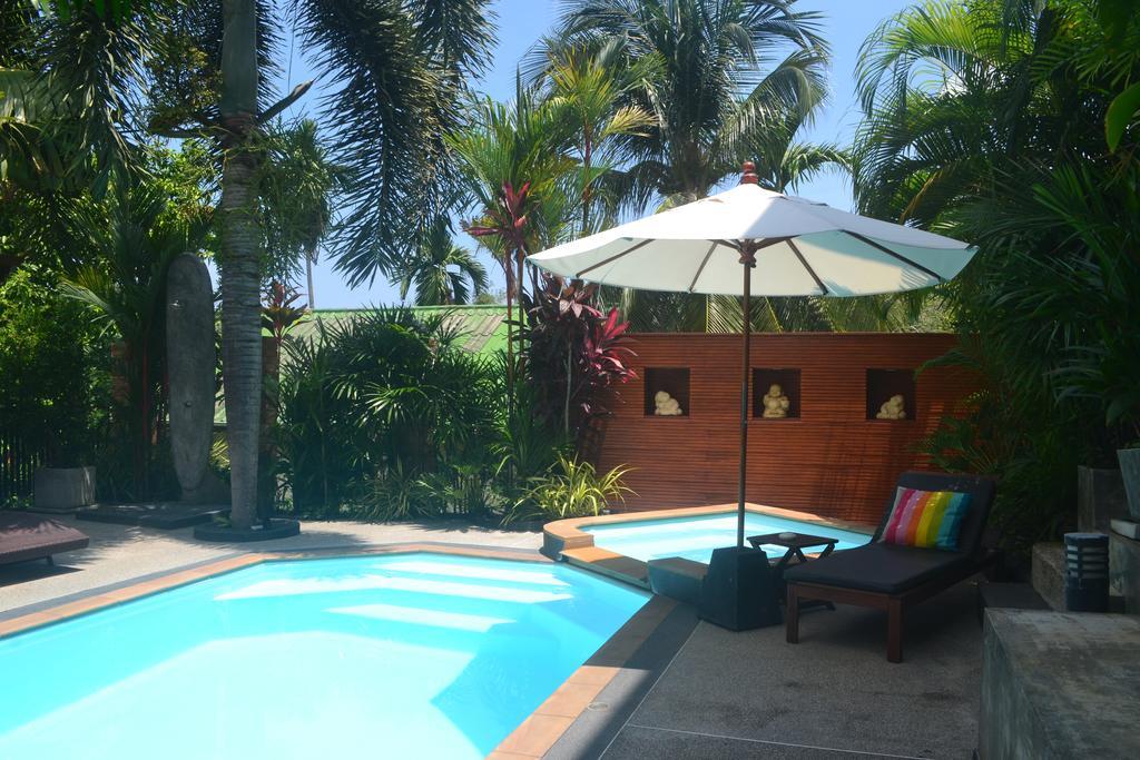 Baan Andaman Sea Surf Hotel Patong Exterior foto